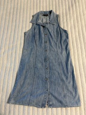 Vintage Gap Special Edition Sleeveless Button Up Denim Dress Women’s 8 Lightwash